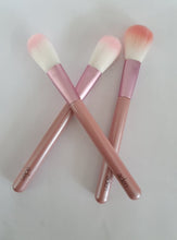 Load image into Gallery viewer, Aden Powder Brush / Púðurbusti