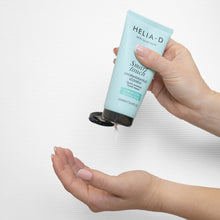 Load image into Gallery viewer, Helia-D Skin Selection Quick moisture hand cream 100 ml
